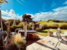 2 Bedroom Farm Cottage with Hot Tub and Rural Views near Crewkerne, Somerset, England